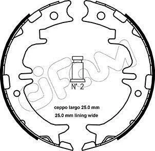 LEXUS Комплект барабанних колодок RX (_U3_) 330 AWD (MCU38) 03-08, MITSUBISHI PAJERO IV (V8_W, V9_W) 3.0 4WD 14-, CHERY TIGGO 3 1.5 21+- CIFAM 153439 (фото 1)