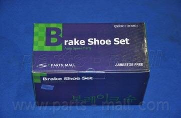 Колодки гальм. барабан. KIA BESTA PARTS-MALL PLB002