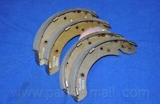 Гальмівні колодки барабанні (вир-во Parts-Mall) PARTS-MALL PLA003