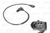 OPEL Датчик оборотов двигателя Omega B 2.2 16V -03. VALEO 254117 (фото 1)