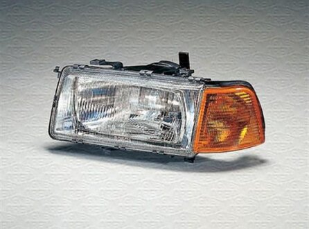 Скло фари MAGNETI MARELLI 711305621121