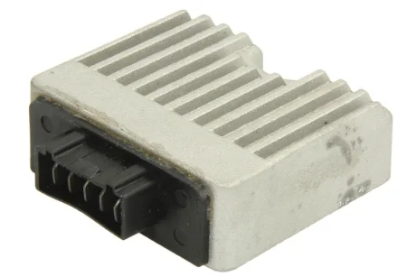 Регулятор напруги Suzuki 50 (12В) SUZUKI AH, AJ, AP, AY, UF, UX TGB 202, 203, BULLET, ERGON, HOOK WINKING/TGB AKROS, AS, AT, AX, DELIVERY, ERGON, KB 50 1975-2010 INPARTS IP000135
