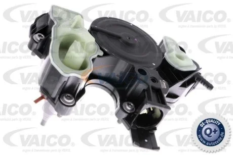 Масляний сепаратор VW ATLAS, BEETLE, GOLF VII, JETTA IV, PASSAT B8, TIGUAN 1.8/2.0 12.12- VAICO V104696
